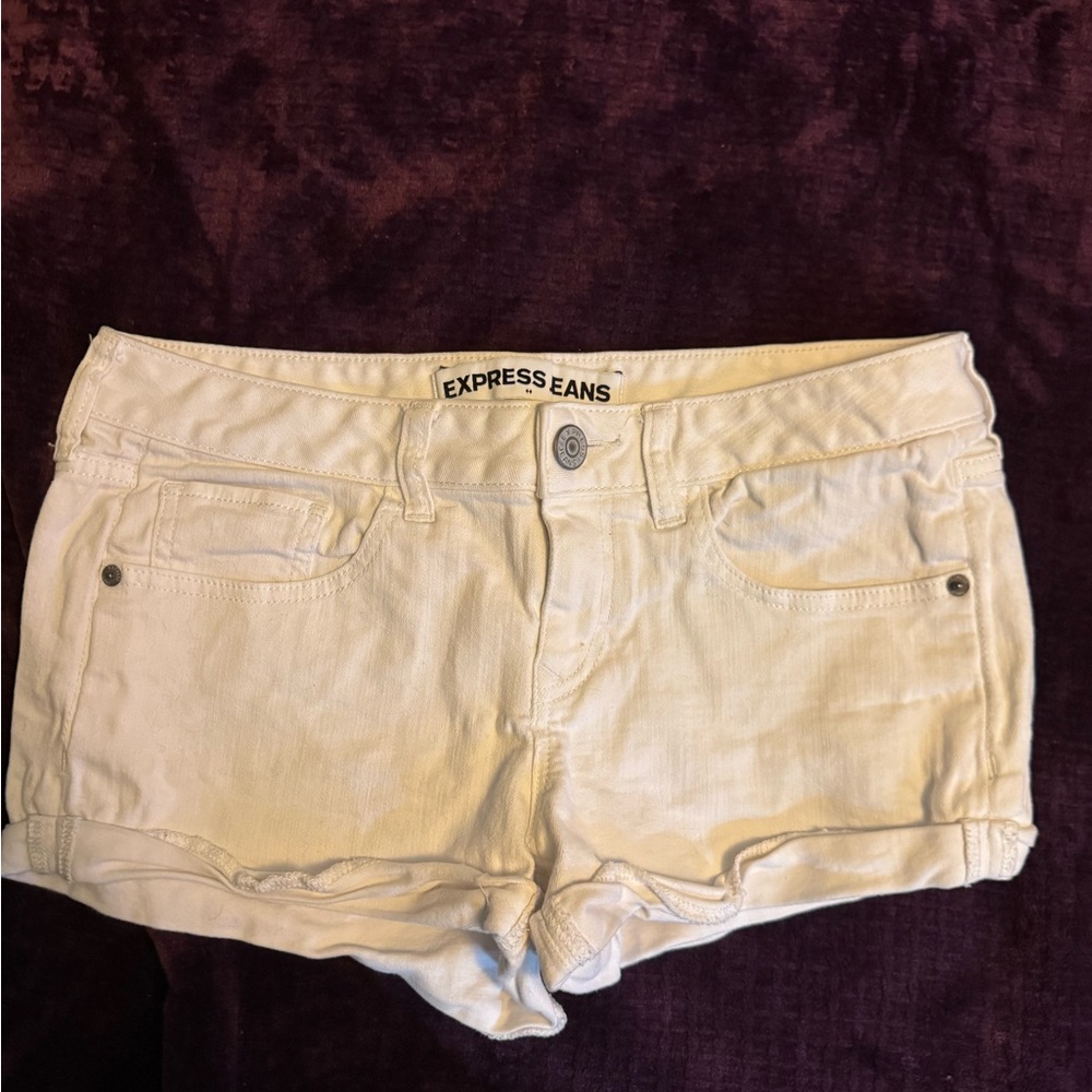 Women's Low Rise Express Denim White Shorts